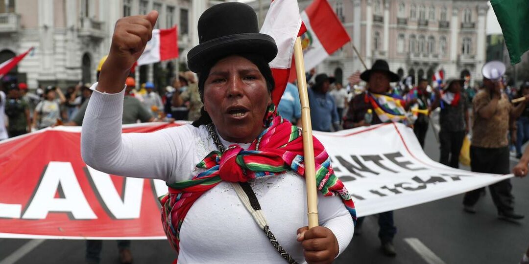 Claves de la rebelión popular en Perú